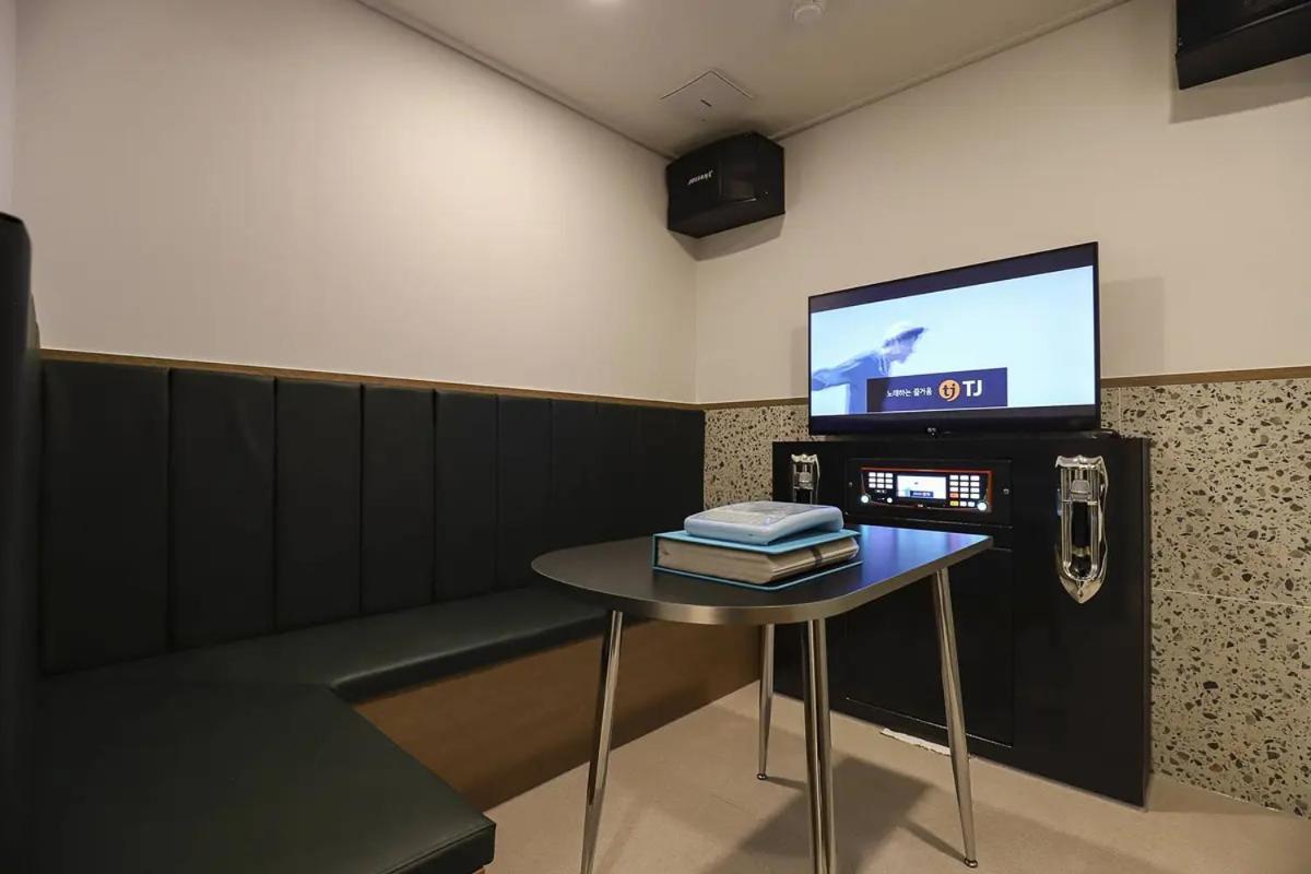 Rosy Hotel Cheongju Dış mekan fotoğraf