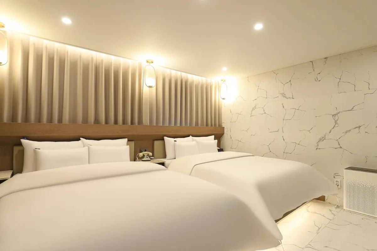Rosy Hotel Cheongju Dış mekan fotoğraf