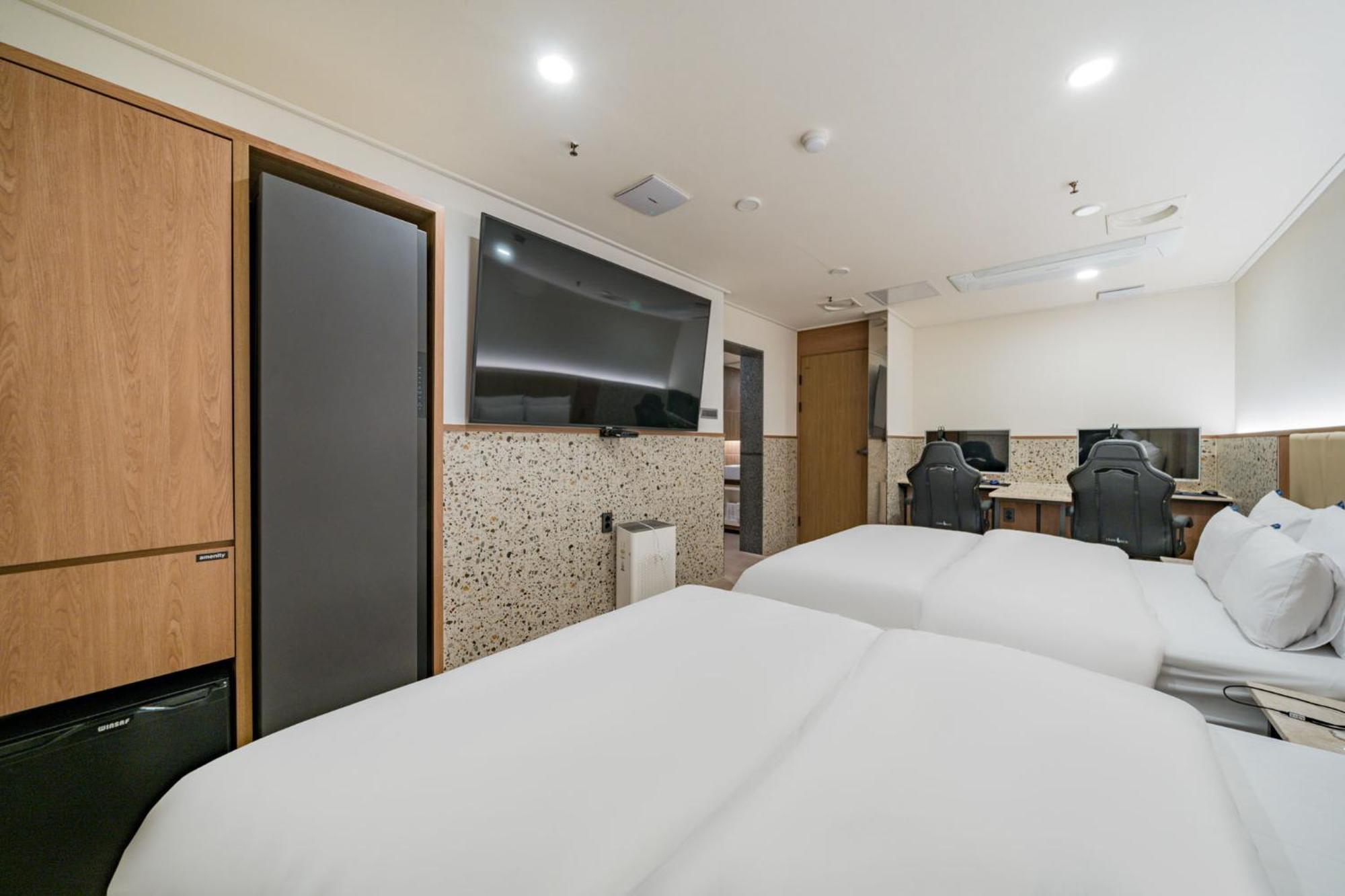 Rosy Hotel Cheongju Dış mekan fotoğraf