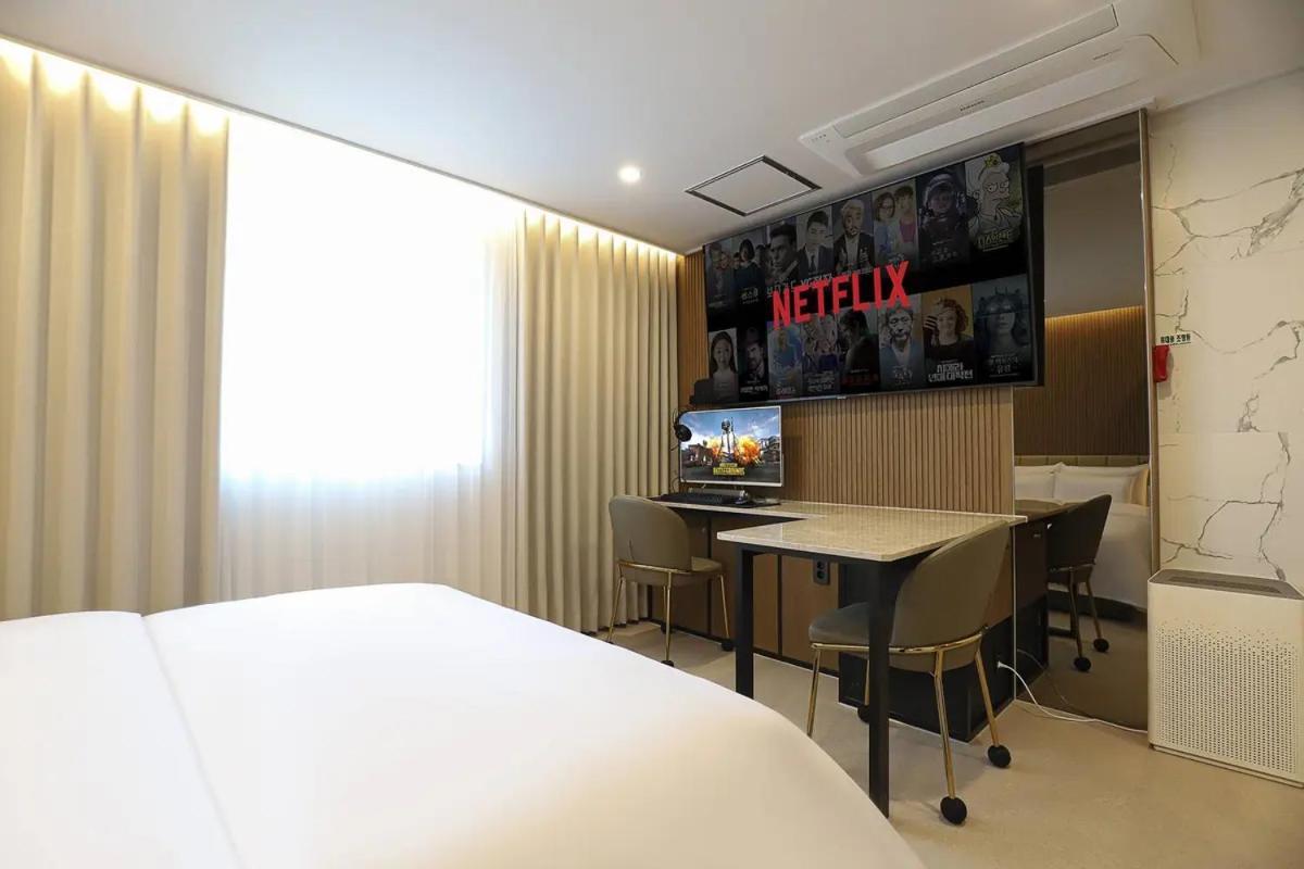 Rosy Hotel Cheongju Dış mekan fotoğraf