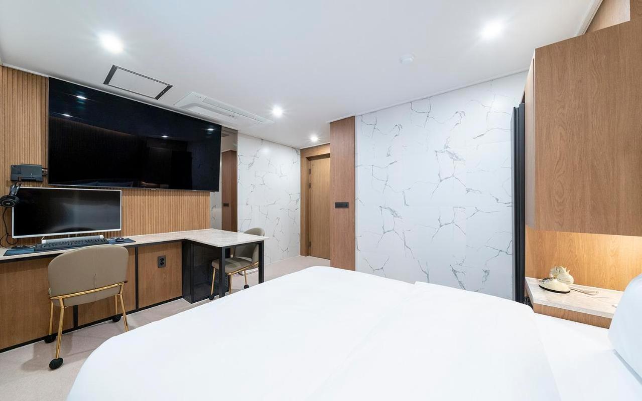Rosy Hotel Cheongju Dış mekan fotoğraf